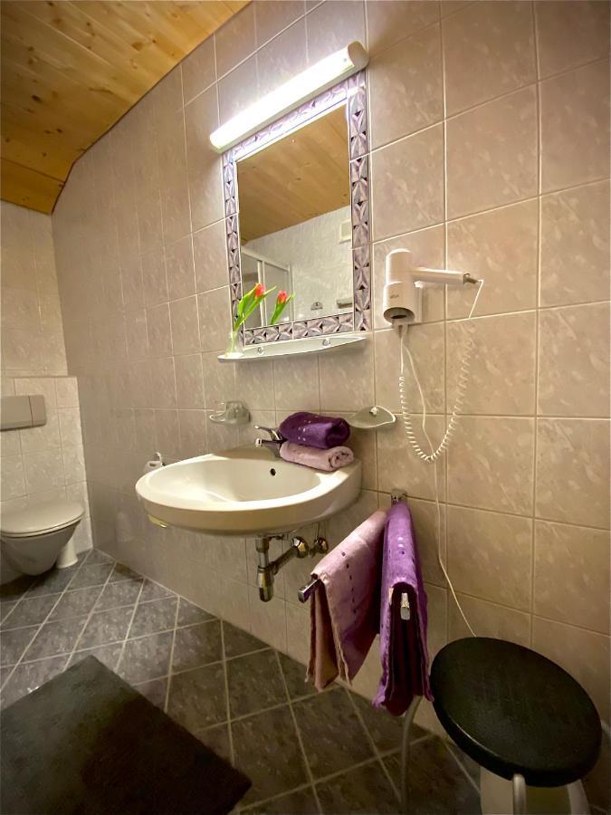 Appartement Aparts Handle Und Haus Bergblick à Pfunds Extérieur photo