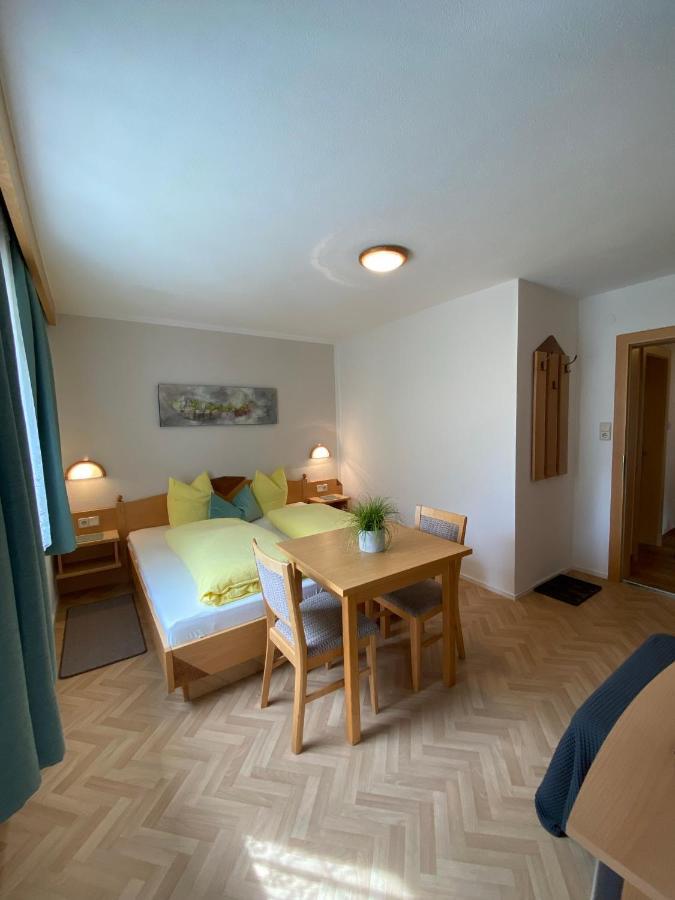 Appartement Aparts Handle Und Haus Bergblick à Pfunds Extérieur photo