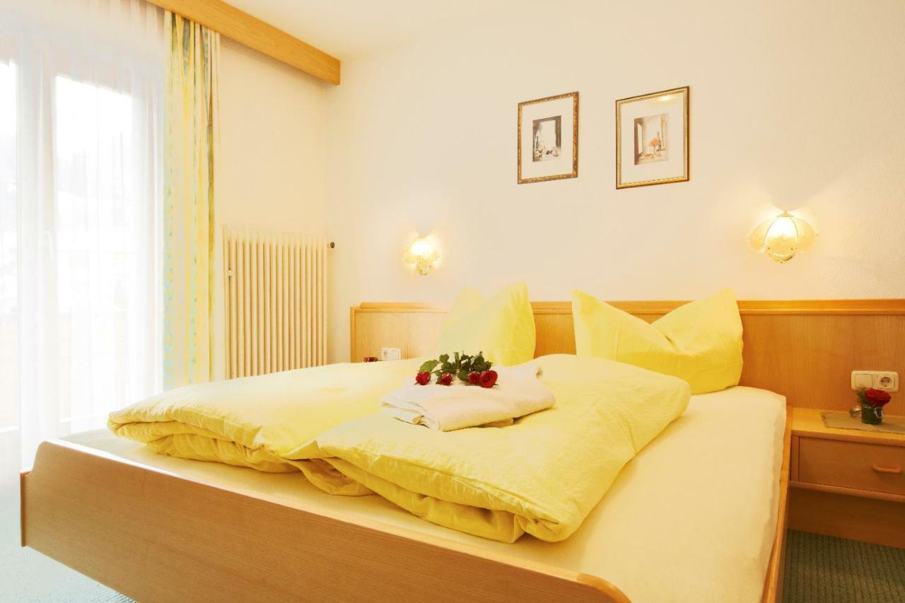Appartement Aparts Handle Und Haus Bergblick à Pfunds Extérieur photo